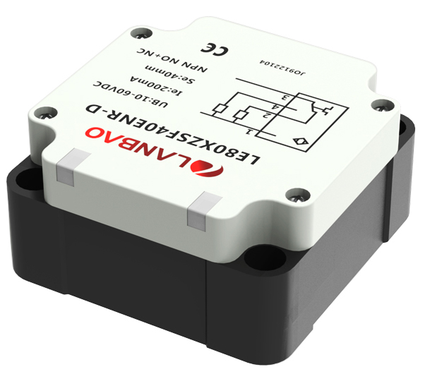 Индуктивный датчик расстояния LANBAO LE80XZSN50LIUM-D