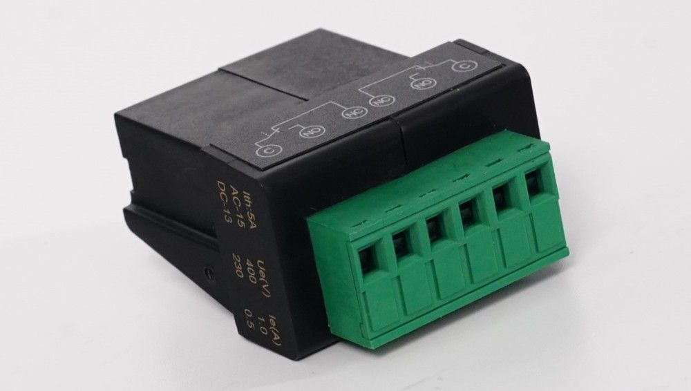 ВСПОМОГАТЕЛЬНЫЙ КОНТАКТ 2NO2NC ДЛЯ SD160-250 фото