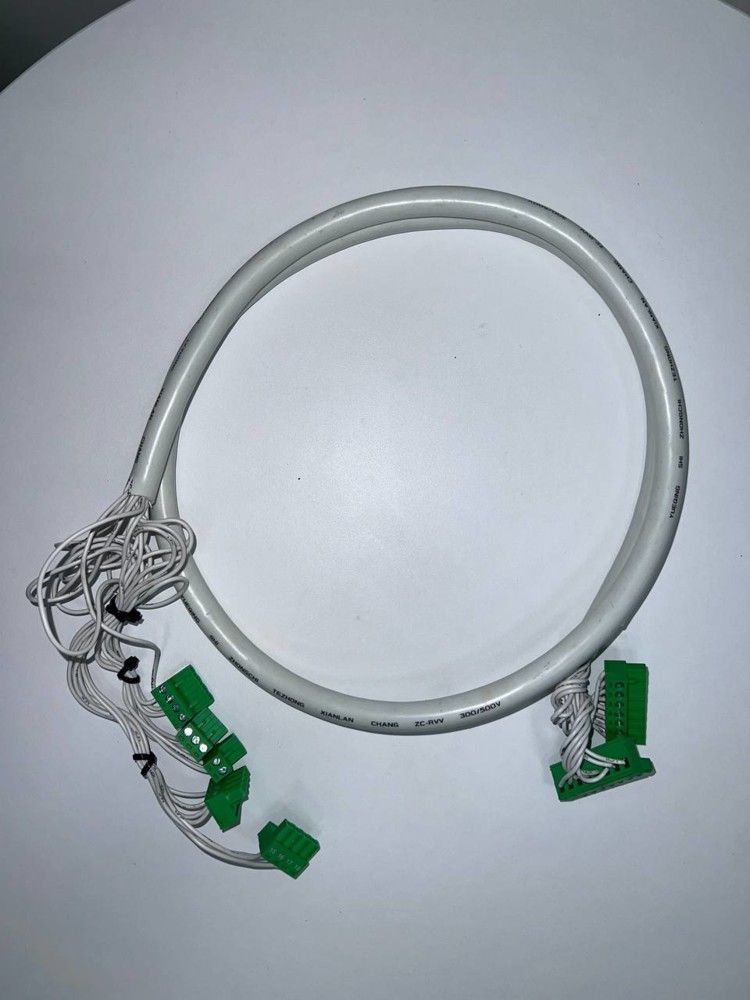 Кабель для выносного блока управления 1,5 метра АВР-102..109 фото