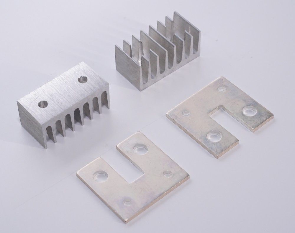 ШИНА ПОДКЛЮЧЕНИЯ DC ДЛЯ SD160 3P/4P фото