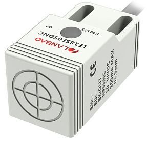 Индуктивный датчик LANBAO LE18SF05DPC